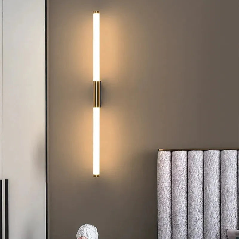 Aeri Minimalist Linear Wall Lamp, Gold-Neutral Decor
