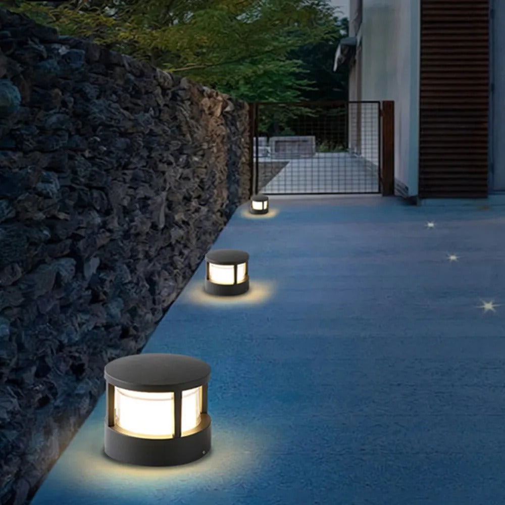 Alvian Outdoor Light Modern Cylindrical Bollard Black-Neutral Decor
