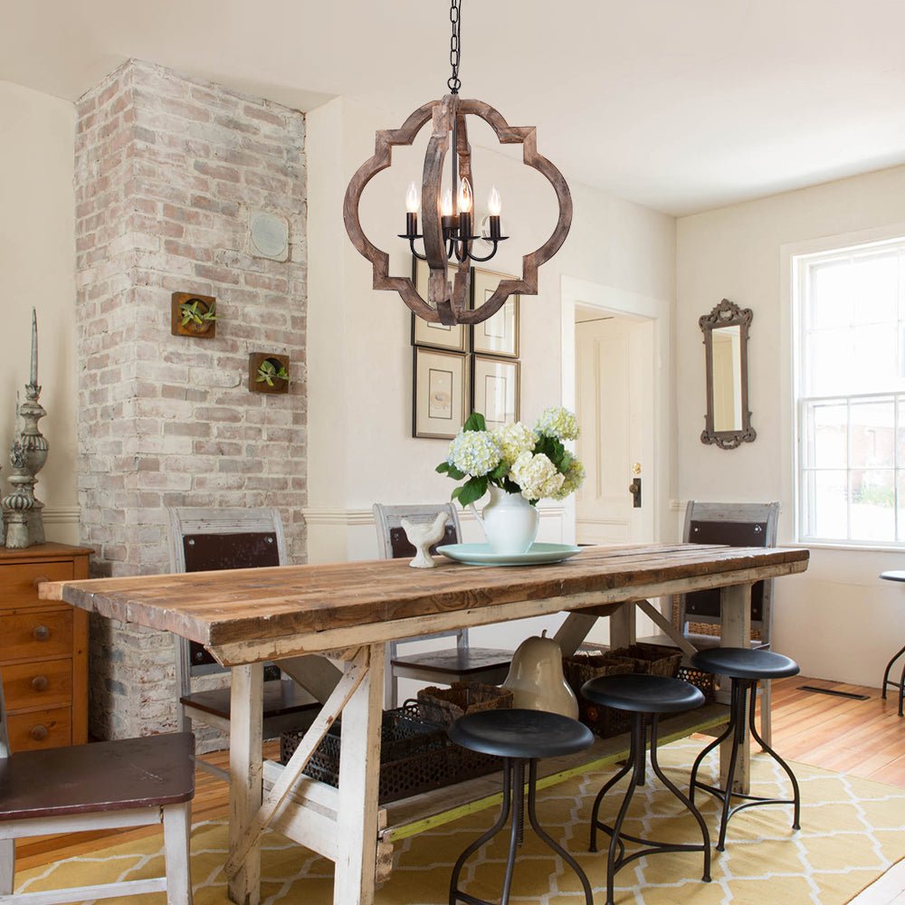 Alvuli Vintage Quatrefoil Wood Chandelier