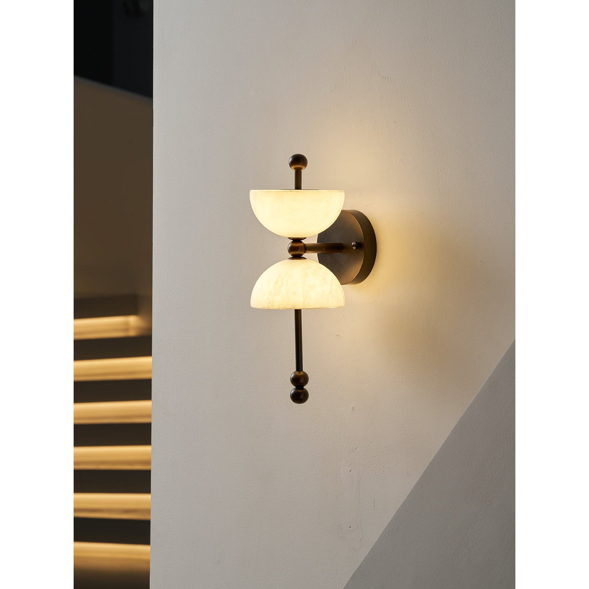 Caluaine Wall Lamp