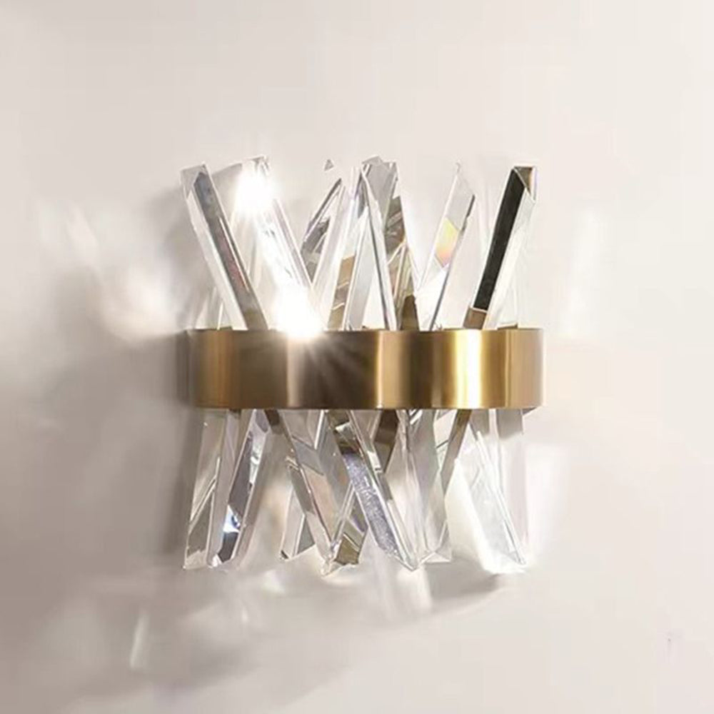 Cikutar Decorative Geometric Crystal/Metal Wall Lamp, Gold